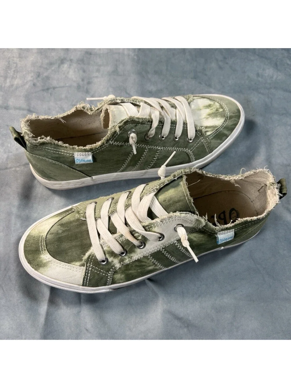 Obtaom Women’s Casual Sneakers Green Distressed  - 1185-2E